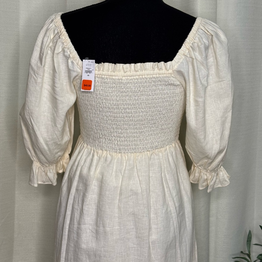 GAP Cream Short Puff Sleeve Dress - Picture 7 of 14
